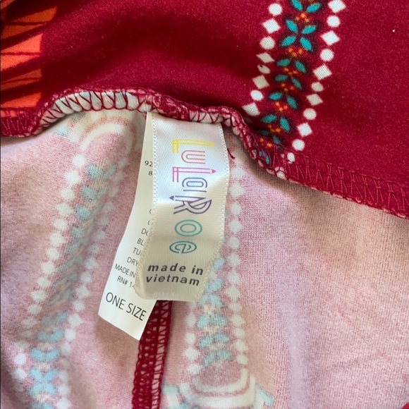 LulaRoe Aztec Print Leggings - Picture 4 of 4